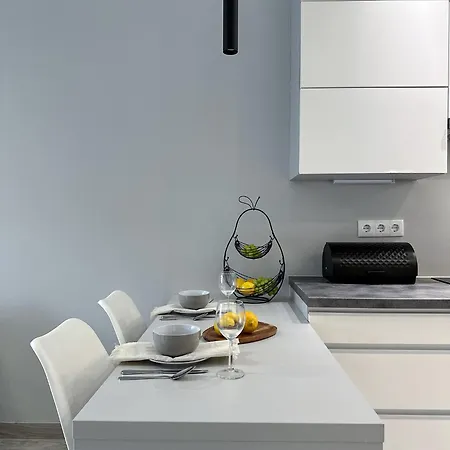 Krakowski Zakatek- Premium Z Garazem شقة