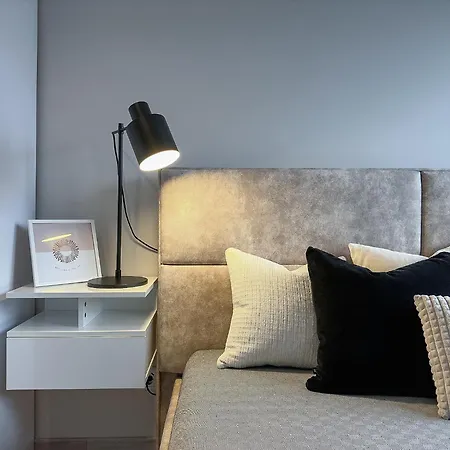 Krakowski Zakatek- Premium Z Garazem Apartment