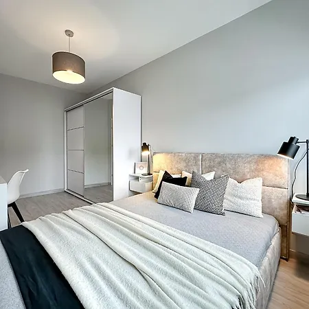 Krakowski Zakatek- Premium Z Garazem Апартаменты