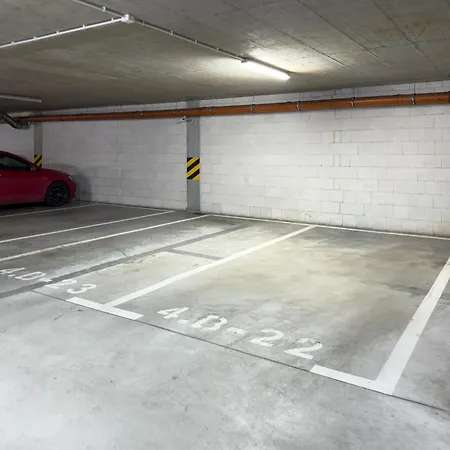 Krakowski Zakatek- Premium Z Garazem Краков